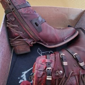 Freebird by Steven.Crue.Size 10 M.Worn once